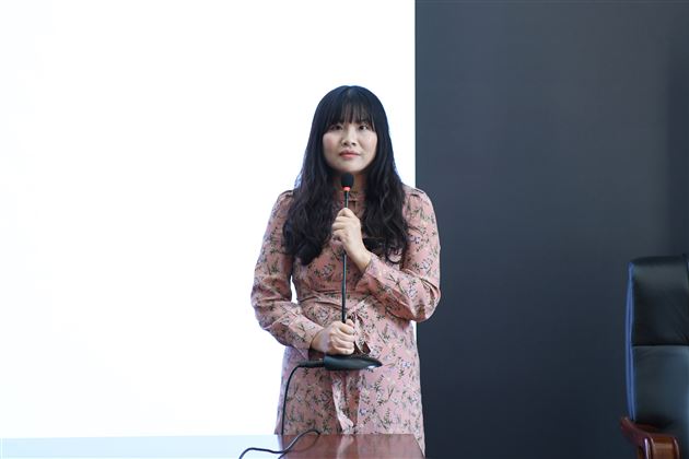 陈思老师主持活动