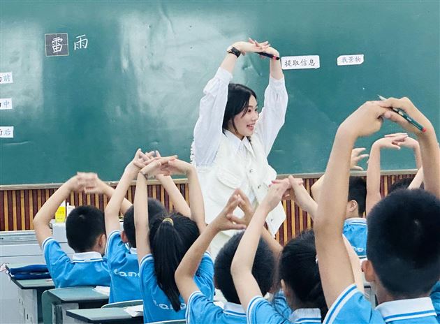 因生动而精彩  因扎实而优秀——棠外附小语文组隆重举行本学期教研活动