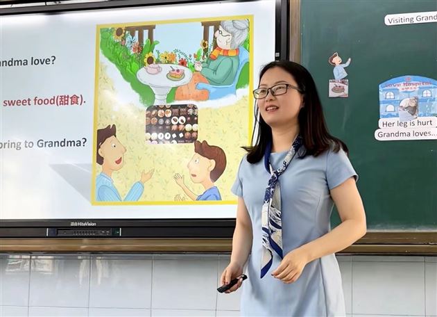 开放共享 携手前行——双流区实验小学外国语学校到我校开展教学交流活动 