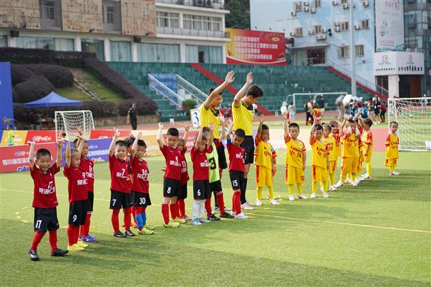 点赞！棠湖仁智幼儿园足球小将荣获多个省级运动奖项
