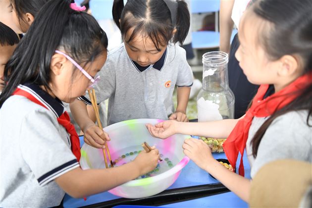 “六一”童心贺校庆，别样欢乐共“童”行