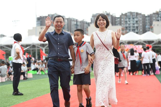 “六一”童心贺校庆，别样欢乐共“童”行 