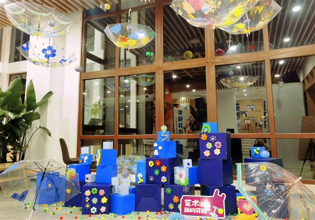 幸福双流  共筑美好——棠外附小王宪龙老师在双流区少儿美育活动中做讲座