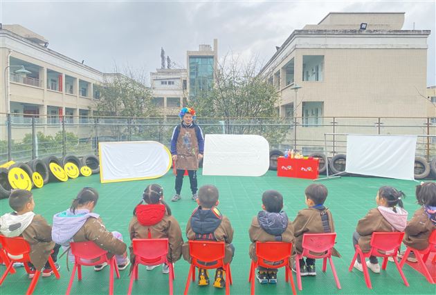 热烈祝贺我园教师在双流区第四届“明日之星”赛课活动中荣获一等奖