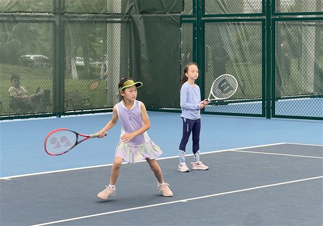 小学乙组赵鹿言、王一恬