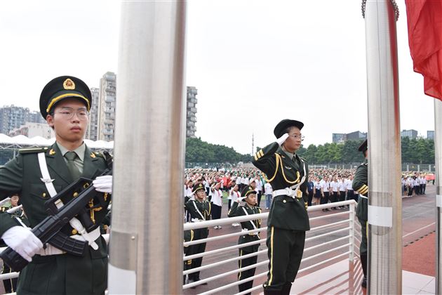 棠外初中举行中考出征仪式