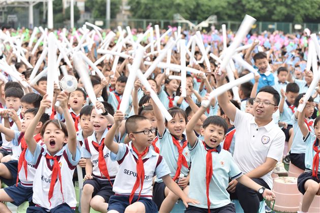 落在生命里的光——棠外附小隆重举行2022--2023学年学生综合素质展示活动