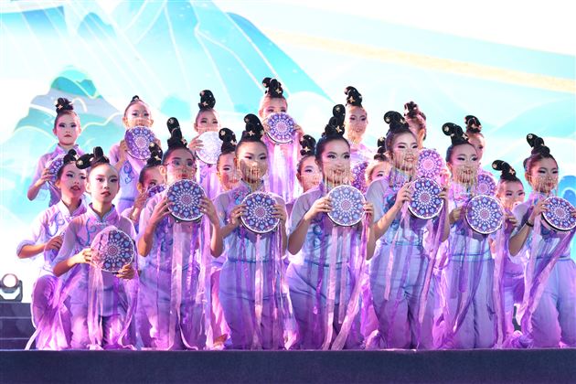 落在生命里的光——棠外附小隆重举行2022--2023学年学生综合素质展示活动