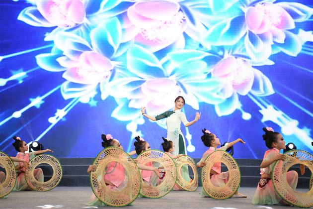 落在生命里的光——棠外附小隆重举行2022--2023学年学生综合素质展示活动 