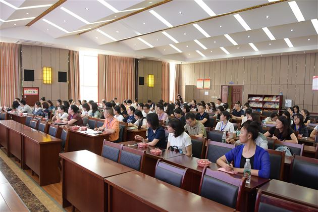 协同育人，推进大中小思政课一体化建设——棠外承办成都市思政种子教师培训活动