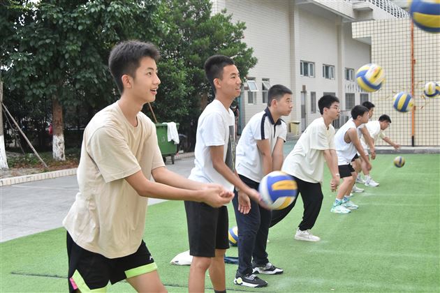 一起来精彩一“夏”——棠外初一、初二年级开展暑假托管 