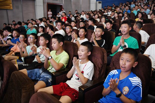 谆谆教诲开新篇 殷殷嘱托助成长——记初2023级新生入学宣讲会