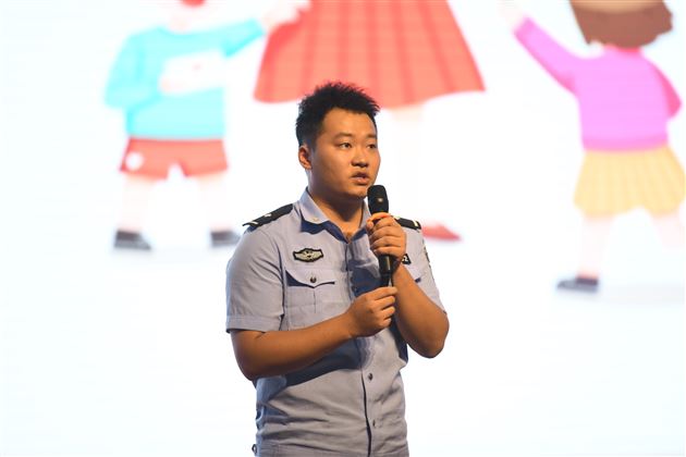 守护开学季平安“警”相随