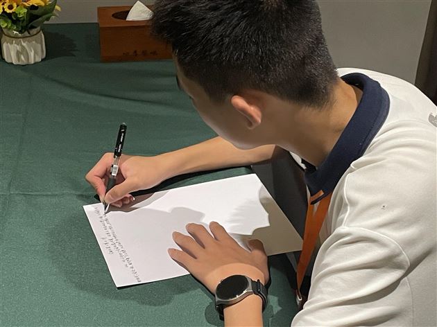 棠外初中学子参加全国青少年科技教育成果展示总决赛喜获一等奖