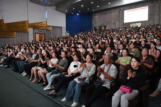 棠外召开初2023级新生家长会
