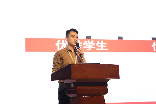 棠外召开初2023级新生家长会