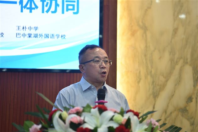 棠外高中校长杜宗平