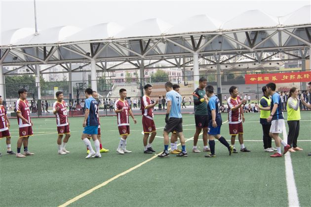 校内外联谊之足球嘉年华活动 