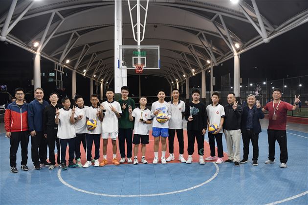 球场绽放激情献礼棠外校庆——棠外初2022级3X3班级篮球联赛圆满收官