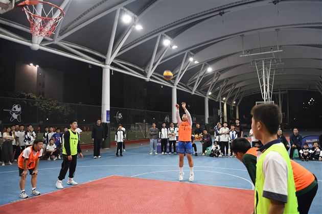 球场绽放激情献礼棠外校庆——棠外初2022级3X3班级篮球联赛圆满收官