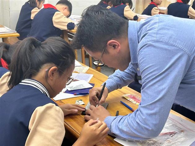 《以文化人匠心铸魂》非遗课程进校园活动