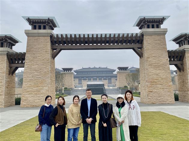 探古蜀文化寻艺术灵感——棠外美术组主题教研活动