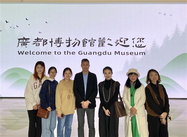 探古蜀文化寻艺术灵感——棠外美术组主题教研活动