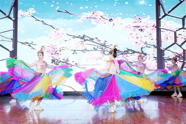 畅游成都体验非遗——记非遗项目走进棠外附小