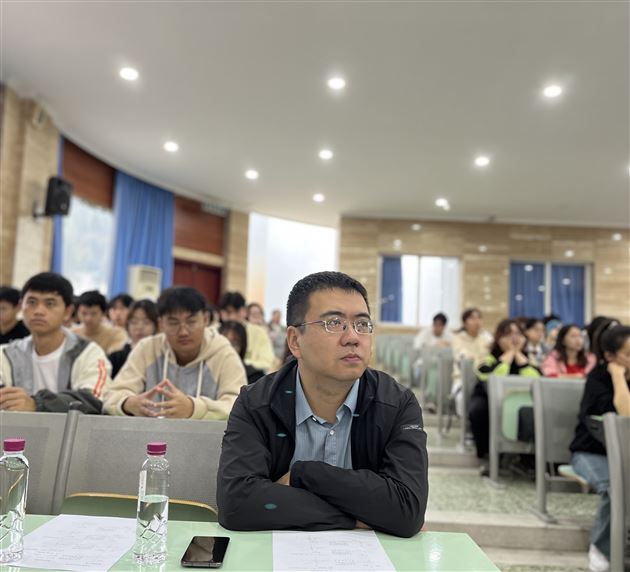 一衣带水手相牵——棠外与西南民大开展联动教研活动