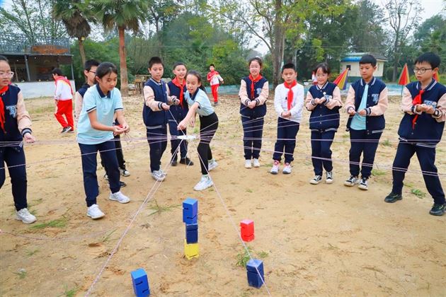 穿越时空的文字触摸古老的技艺——记棠外附小五年级秋季研学活动