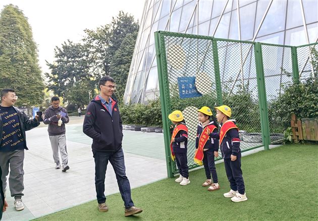 棠外成功举办成都市体育教研第三联盟“幼小初高一体化”课堂展示研讨活动