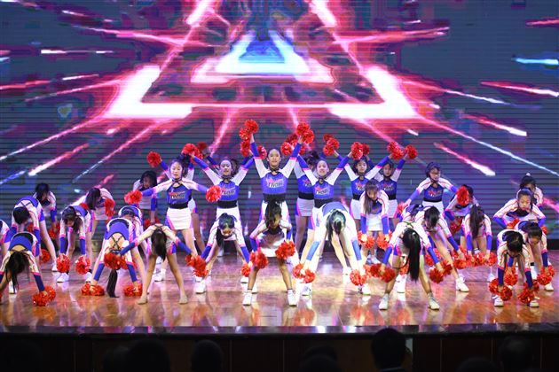 棠外成功举办成都市体育教研第三联盟“幼小初高一体化”课堂展示研讨活动