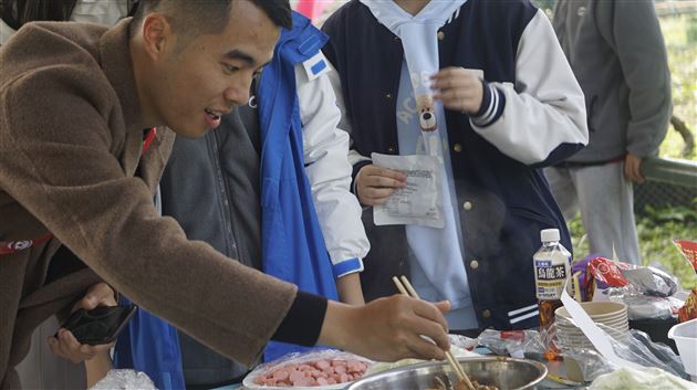 劳动传递快乐 实践点亮生活——记棠外初2021级格林庄园劳动教育实践活动