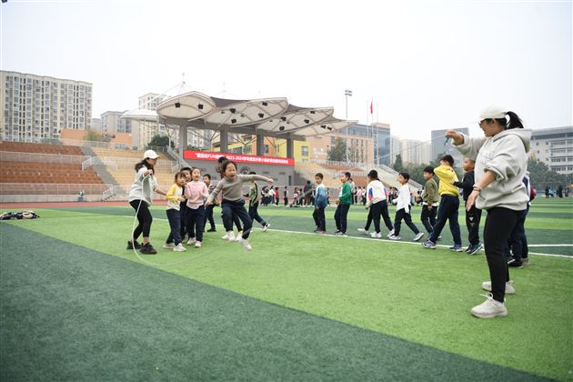 棠外附小隆重举行2023年冬季集体项目趣味运动会