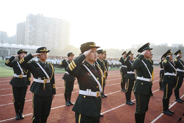 棠外高中开展第十届冬季趣味集体项目运动会