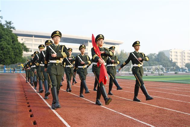 棠外高中开展第十届冬季趣味集体项目运动会 