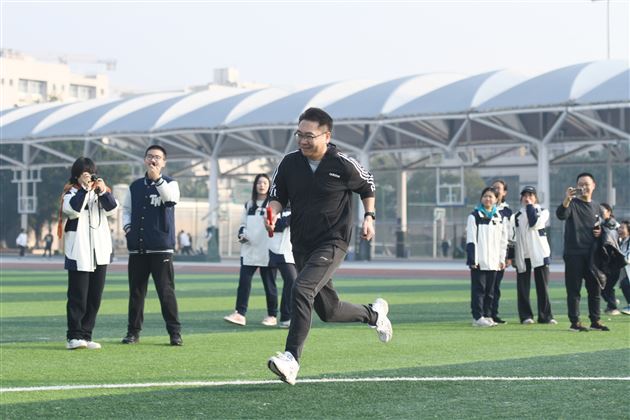 棠外高中开展第十届冬季趣味集体项目运动会