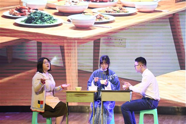 “英”你而动 “语”出精彩——记棠外高2022级外语话剧展演