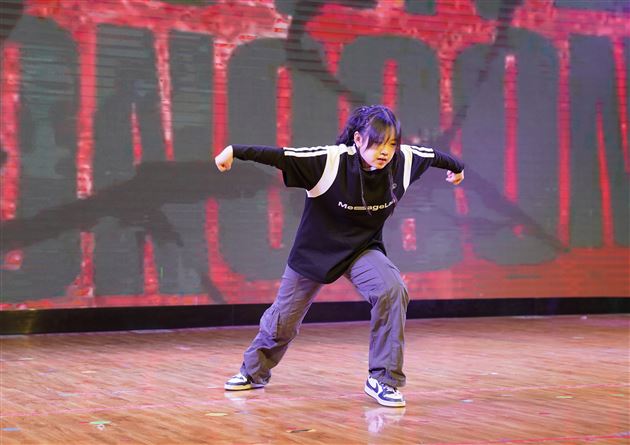 弦续华章  歌舞飞扬——棠外第十届校园艺术节成功举办