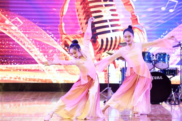 弦续华章  歌舞飞扬——棠外第十届校园艺术节成功举办