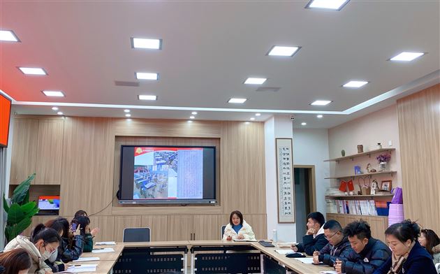 工作认真高效 做快乐幸福棠外人——棠外附小语文组开展讲座