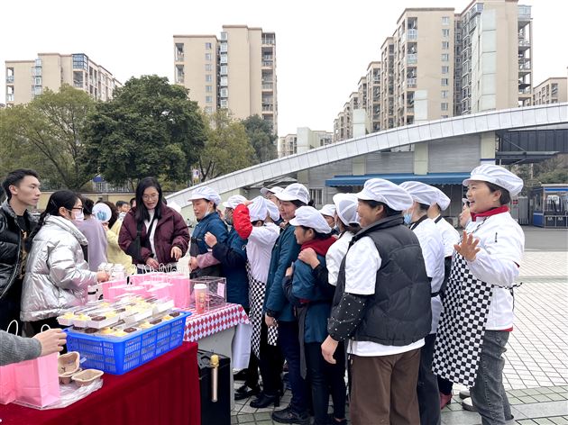 春风十里百花盛 灼灼其华不及卿——棠外开展2024年“三八”国际劳动妇女节趣味游园活动