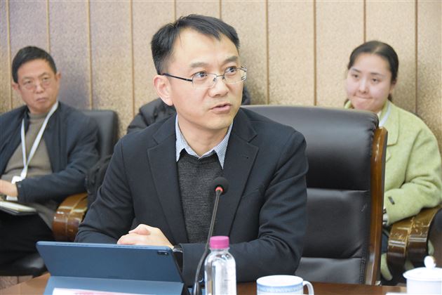 促进自主学习，打造常态好课——记棠外建设“初中好课堂”系列活动之“学科主题研究与学期计划” 