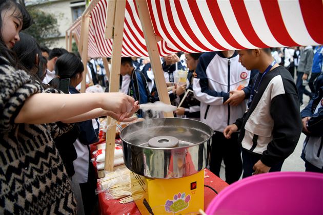 劳动最美丽 奋斗正青春——棠外举行第二十届师生爱心义卖活动 