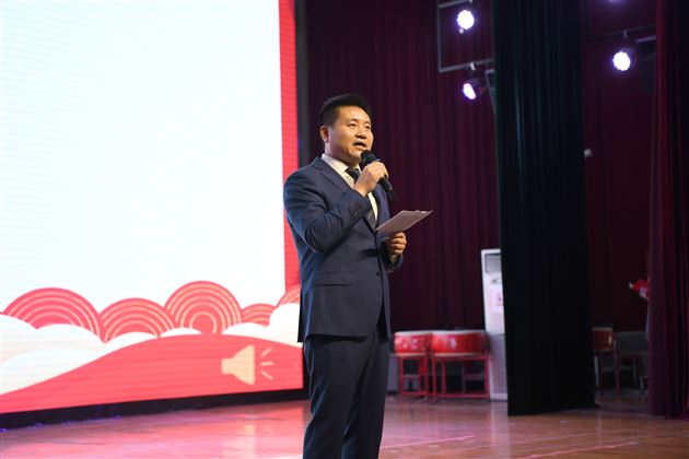 扬帆起航，逐梦中考——棠外召开初2021级中考动员暨学生表彰大会 