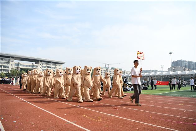 棠外高中第二十届田径运动会如期举行