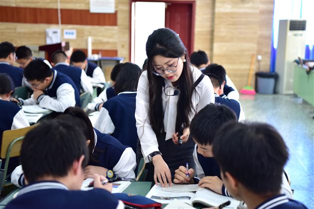 优化课堂观察，促进教学变革——棠外隆重举行成都市“教师发展基地校开放周活动” 