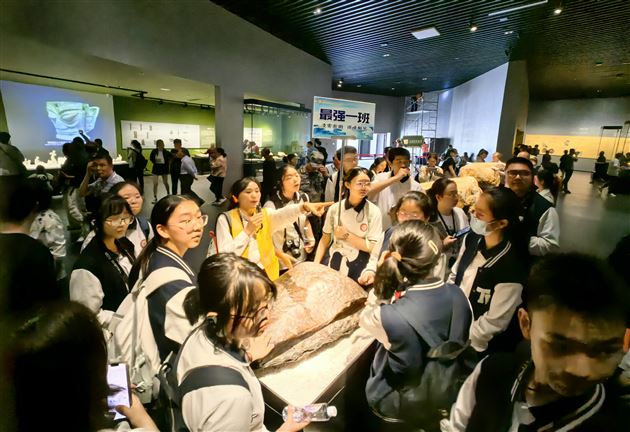 走进三星堆 探秘古蜀国——棠外人文考古社高2023级分社研学活动