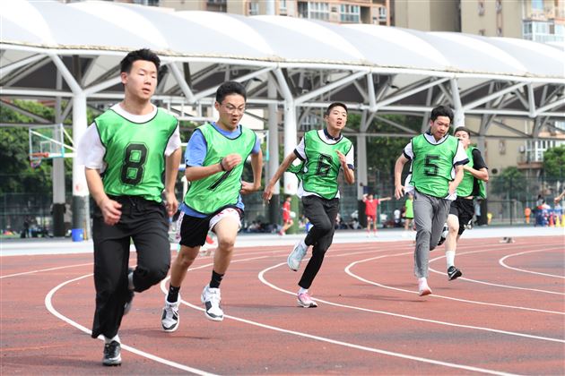 团结、奋进、我健康、我快乐——记棠外初中第二十届田径运动会 