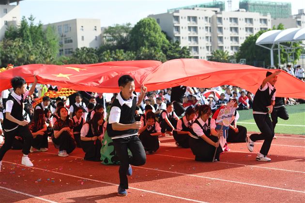 团结、奋进、我健康、我快乐——记棠外初中第二十届田径运动会